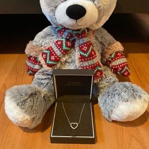 Pandora heart necklace + teddy bear bundle
